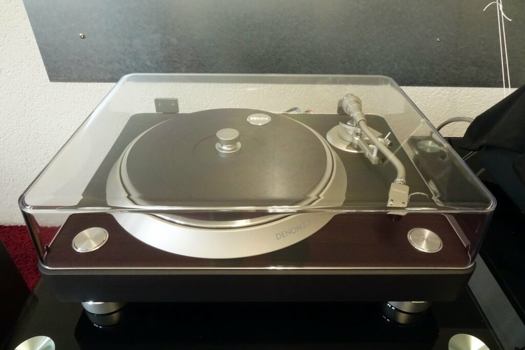 Denon DP-3000NE High-End Plattenspieler mit Direktantrieb