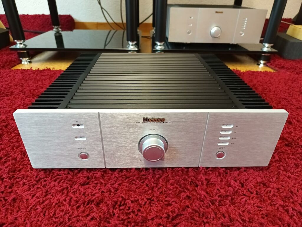 Xindak XA6800(V)